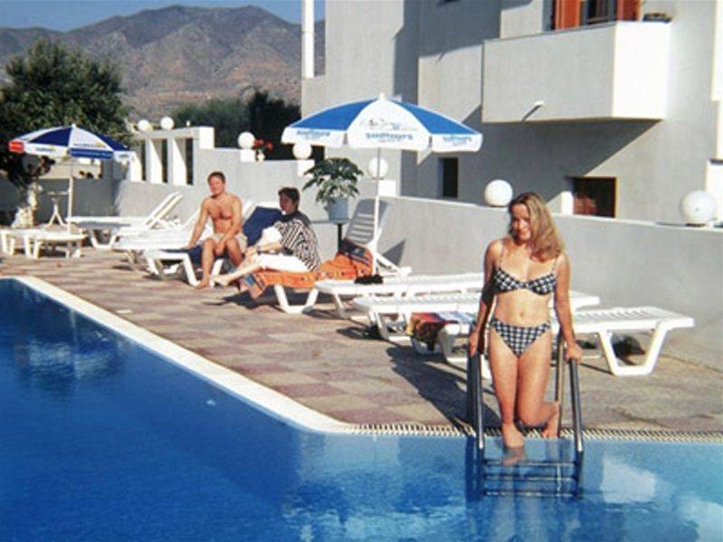 Iolkos Hotel Kárpathos Eksteriør bilde